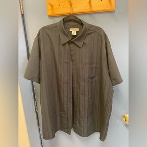 Mens shirt sleeve shirt
